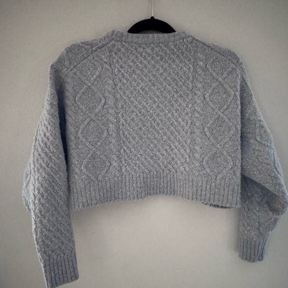 Aritzia Sunday Best Peggy Cropped Sweater - Picture 4 of 9